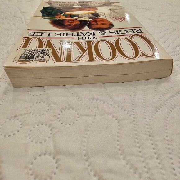 Vintage Cooking With Regis & Kathie Lee Softcover Cookbook - Picture 11 of 12